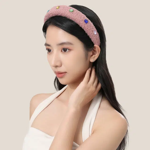 MISS XIA JWY