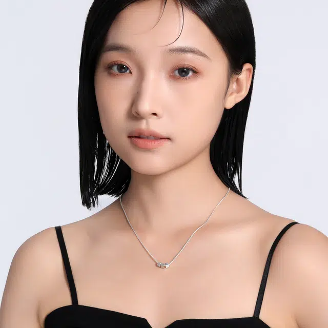 MISS XIA JWY
