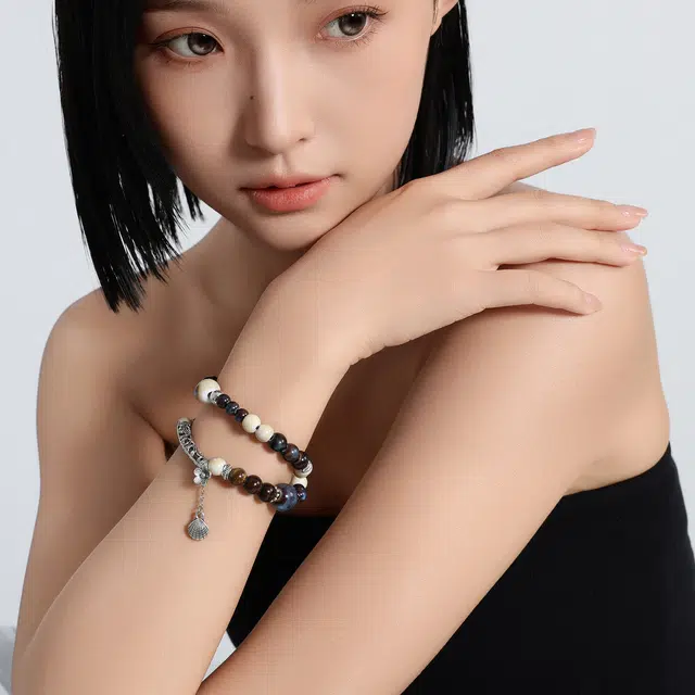 MISS XIA JWY