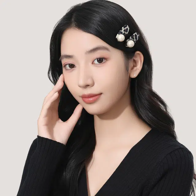 MISS XIA JWY