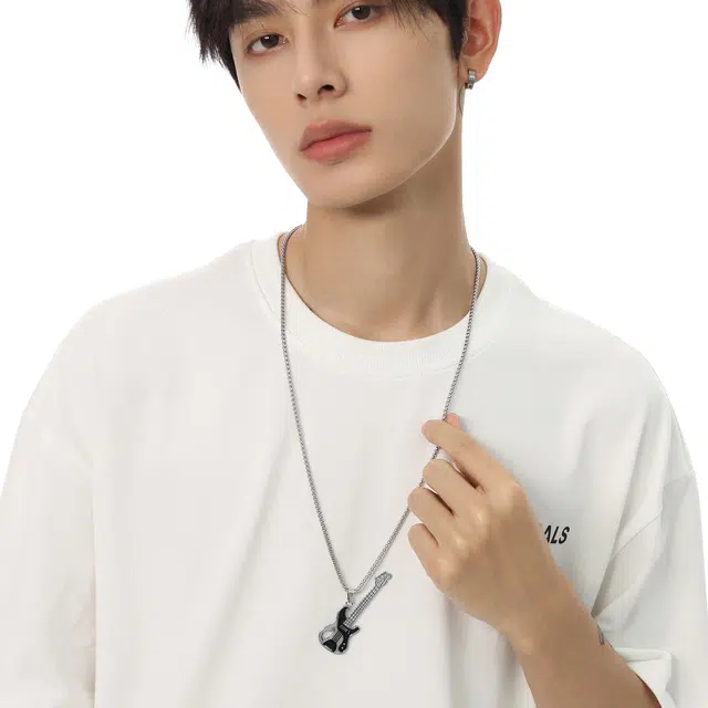 MISS XIA JWY
