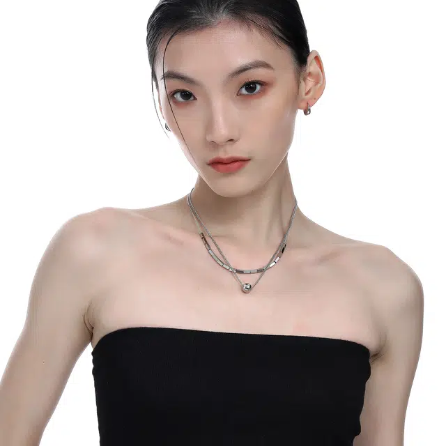 MISS XIA JWY