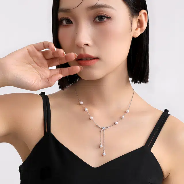 MISS XIA JWY