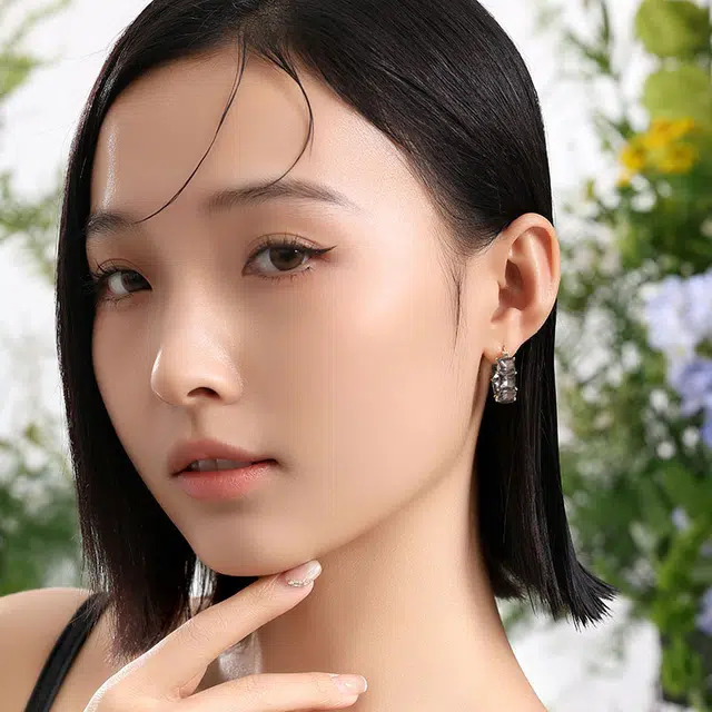 MISS XIA JWY