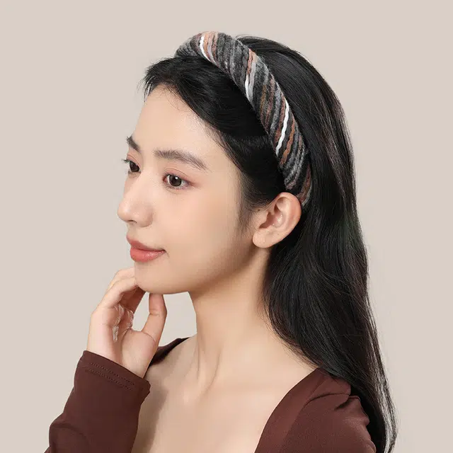 MISS XIA JWY
