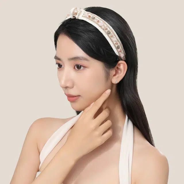 MISS XIA JWY