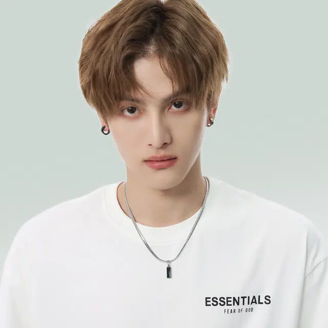 MISS XIA JWY