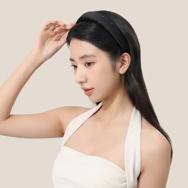 MISS XIA JWY