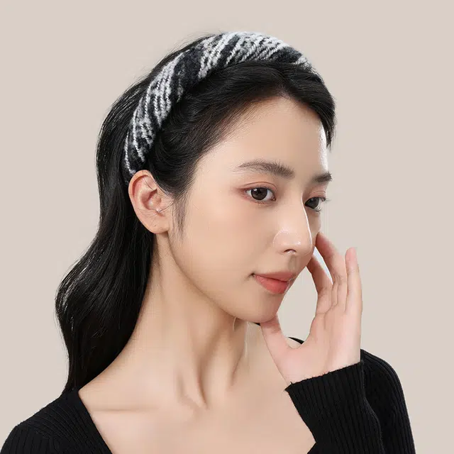 MISS XIA JWY