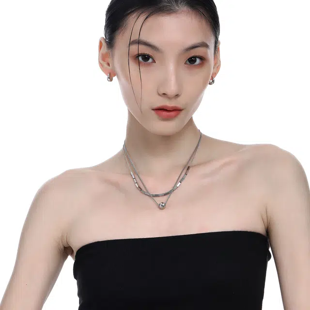 MISS XIA JWY