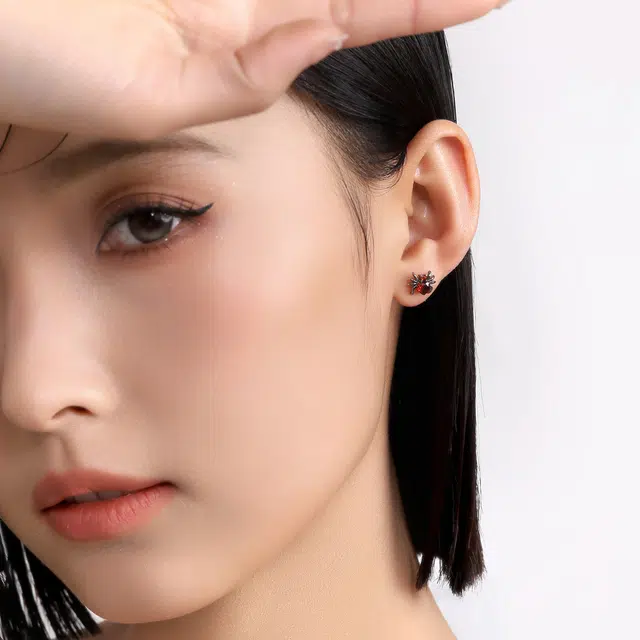 MISS XIA JWY
