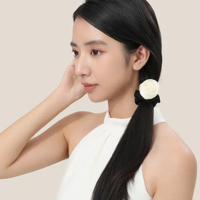 MISS XIA JWY