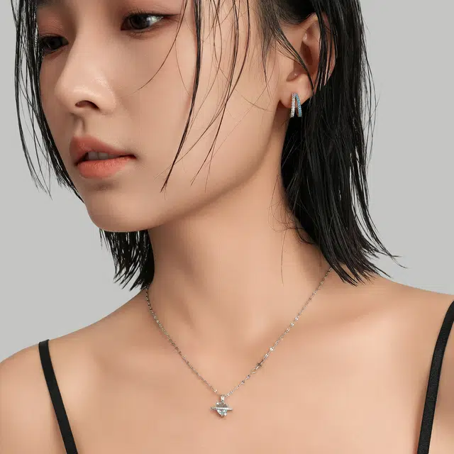 MISS XIA JWY