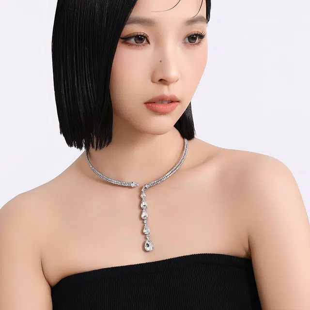 MISS XIA JWY choker