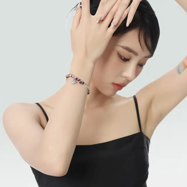 MISS XIA JWY