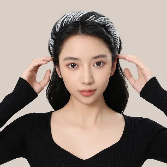 MISS XIA JWY