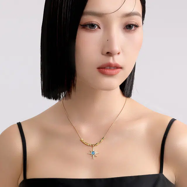 MISS XIA JWY