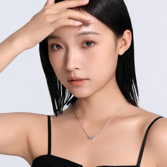 MISS XIA JWY