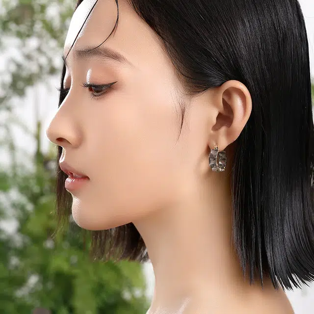MISS XIA JWY