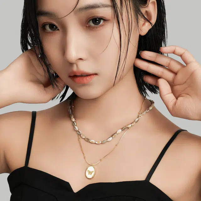 MISS XIA JWY