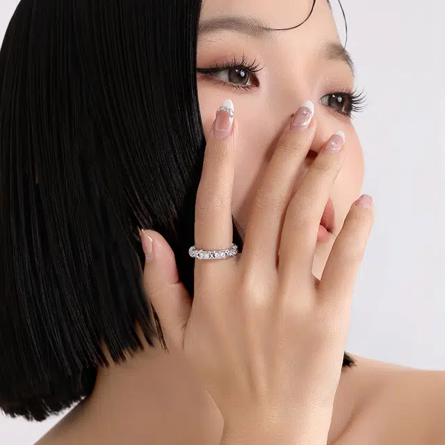 MISS XIA JWY