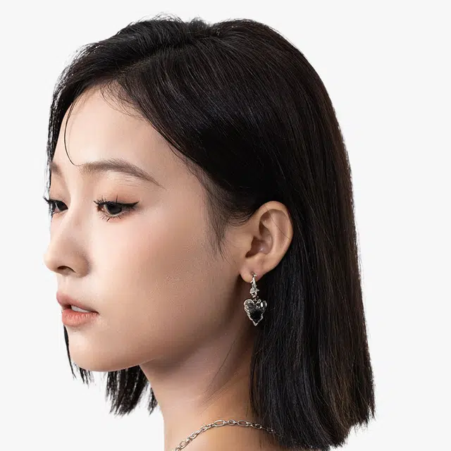 MISS XIA JWY