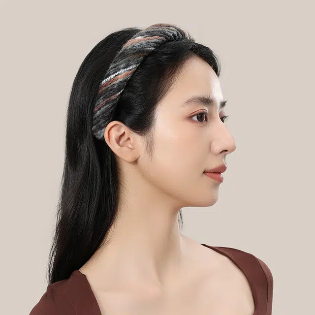 MISS XIA JWY