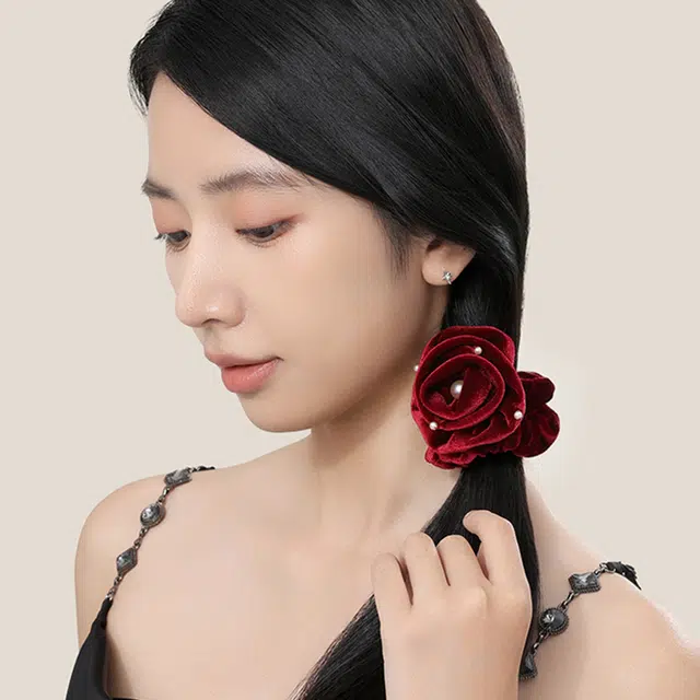 MISS XIA JWY