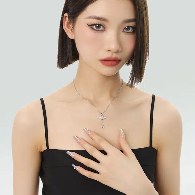 MISS XIA JWY