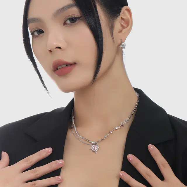MISS XIA JWY