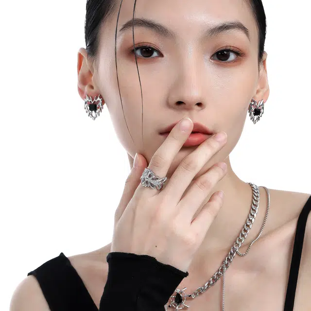 MISS XIA JWY
