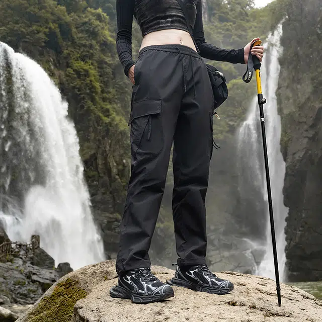 木林森 户外登山高街创意百搭宽松休闲裤 男女同款