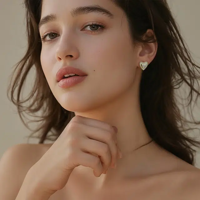 耳语 月光之吻系列巴黎浪漫爱心 母贝 耳钉 女