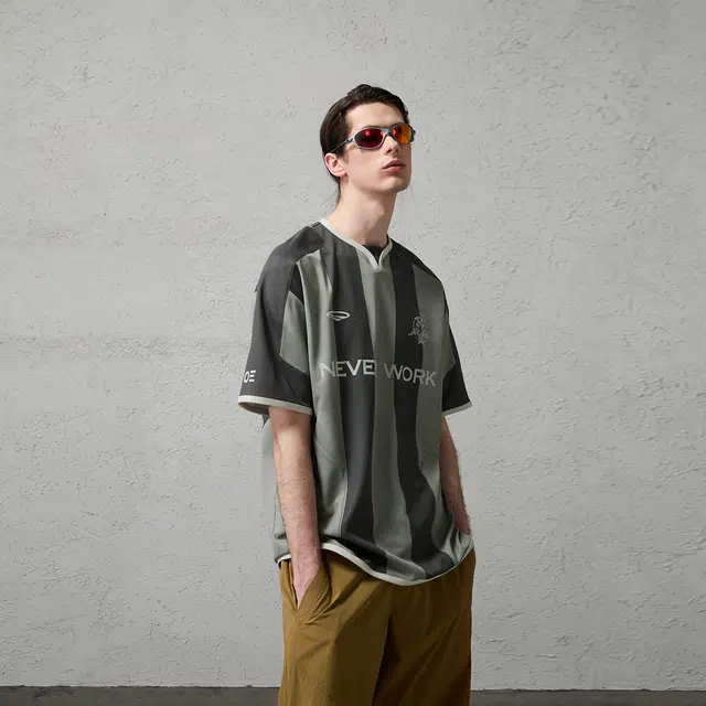 Organic Emotion T