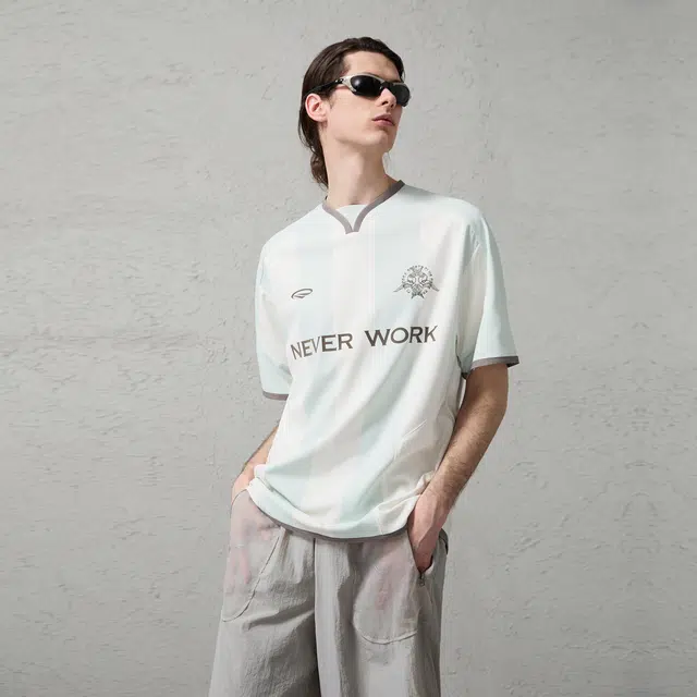 Organic Emotion T