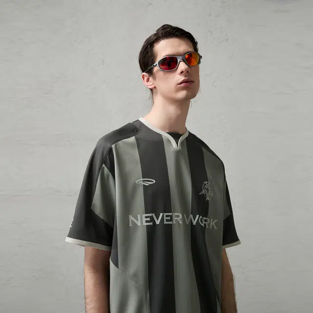 Organic Emotion T