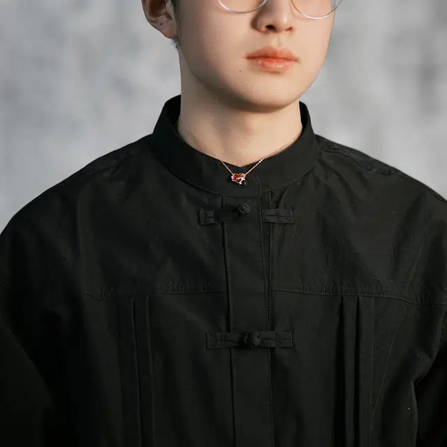 S925