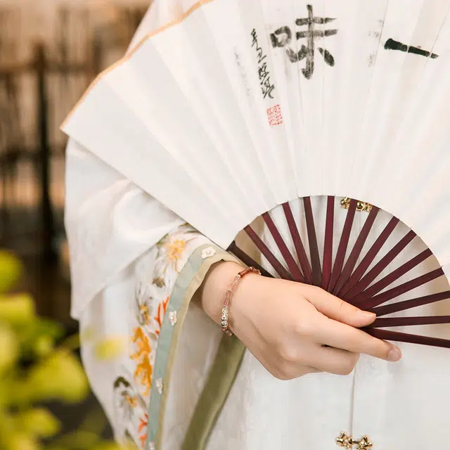 北隐 国风新中式招桃花转运竹节 铃铛花开转运福牌碎银几两甜美闺蜜女神氛围感 水晶 玉石手链 男女同款情侣款 恋爱告白 礼盒款