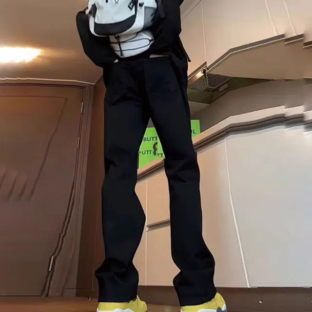 *EVAE+MOB vibe
