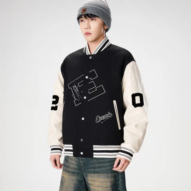 *EVAE+MOB Logopu