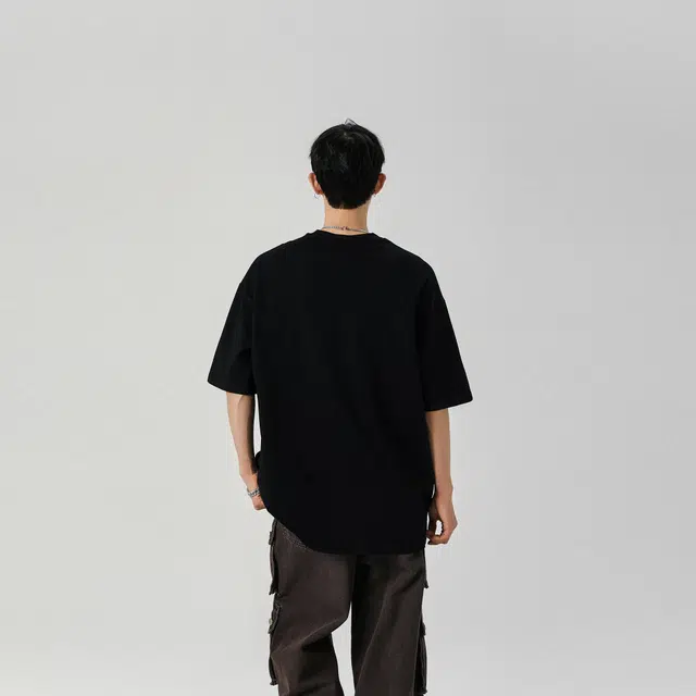 *EVAE+MOB logoinsT