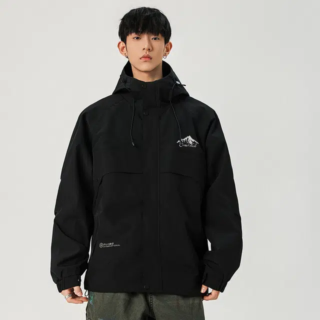 *EVAE+MOB logo