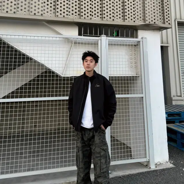 *EVAE+MOB cleanfitLogo