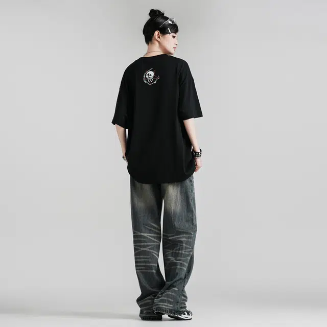 *EVAE+MOB logo T