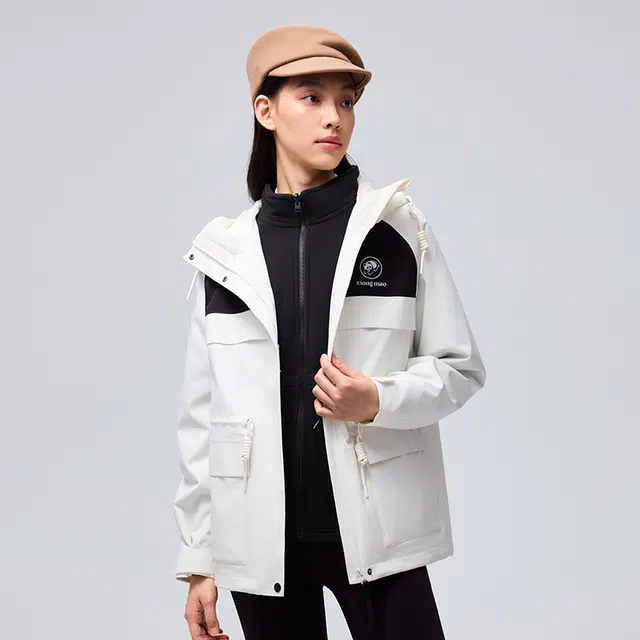 熊猫  硬糖系列 徒步登山时尚三合一连帽宽松拉链  防风耐磨冲锋衣 女款