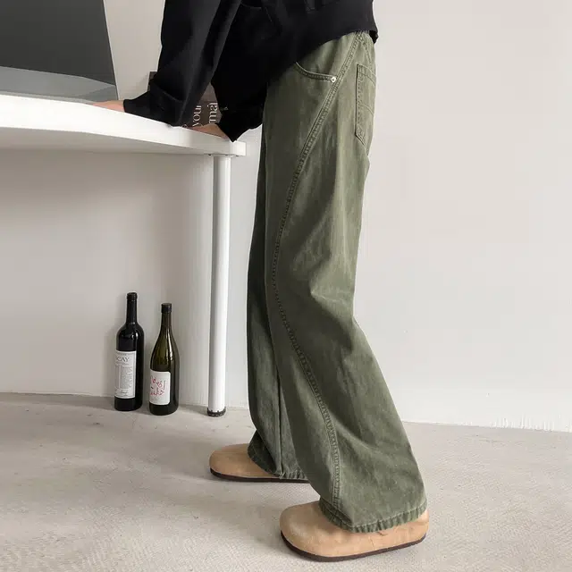 PAINT STAIN