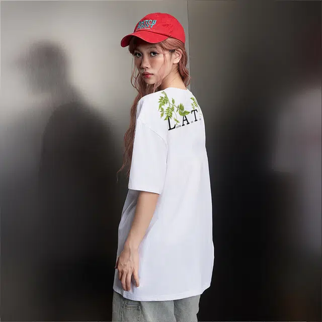 LA'T.WEEKEND Logo
