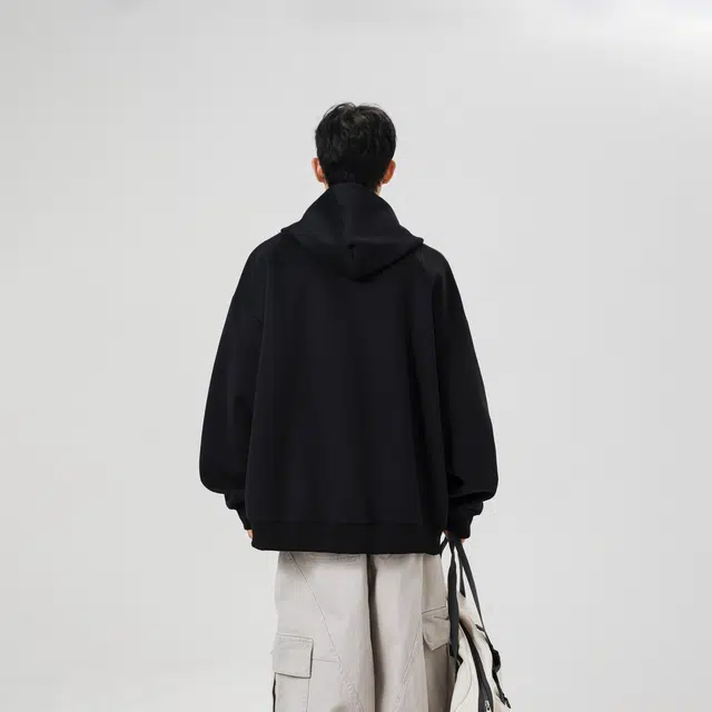 LA'T.WEEKEND 360g Logo