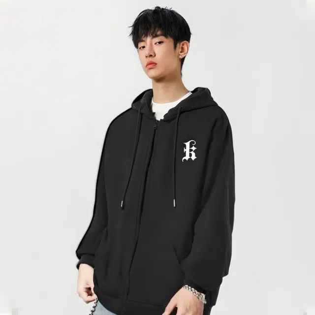 LA'T.WEEKEND Logo cleanfit