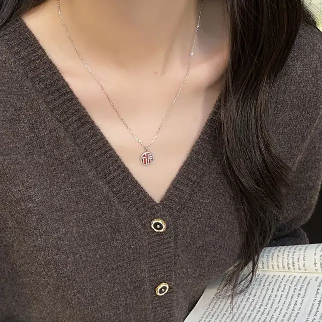 S925